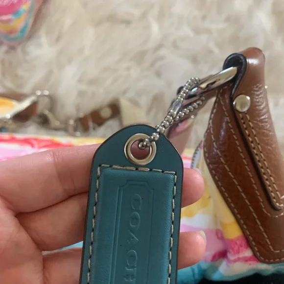 Vintage Coach Hampton Multicolor Pastel Hobo Purse - Picture 7 of 10